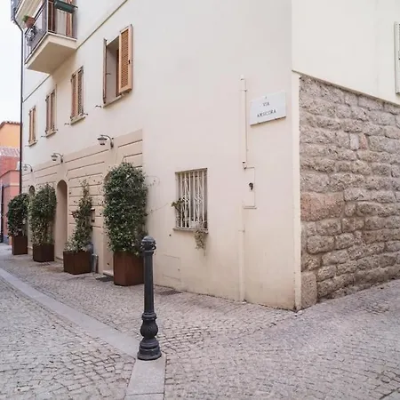 Nel Centro Storico Di * Olbia